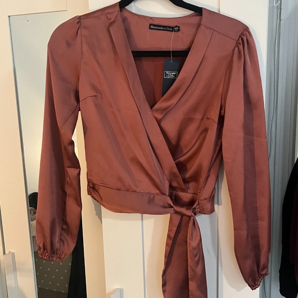 Abercrombie & Fitch Satin Top